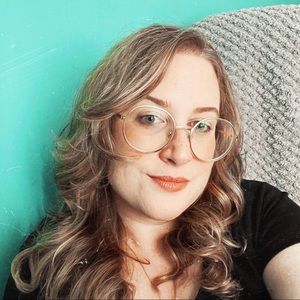 Meet your Posher, Krista